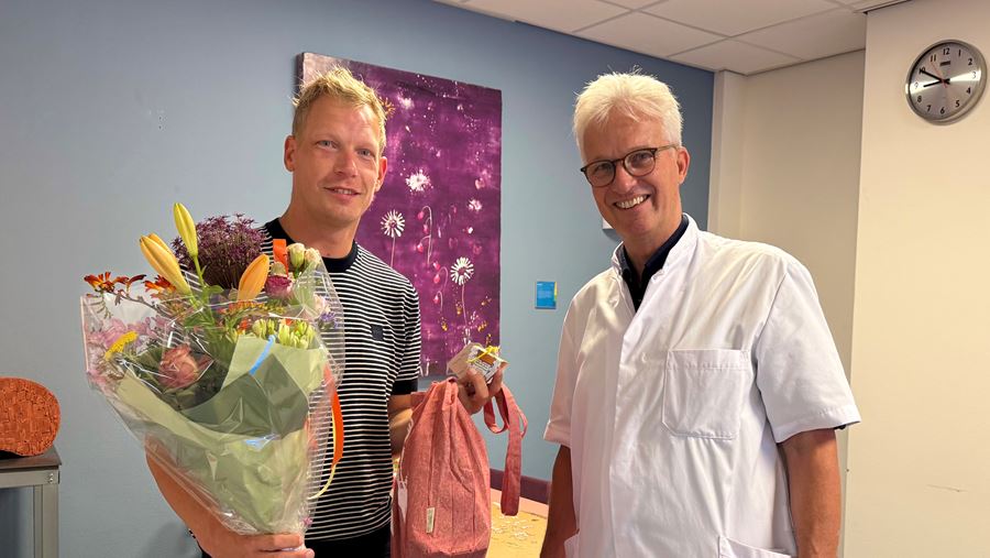 2000e patiënt gestart met thuismonitoring via Martini Ziekenhuis 2000e patiënt gestart met thuismonitoring via Martini Ziekenhuis