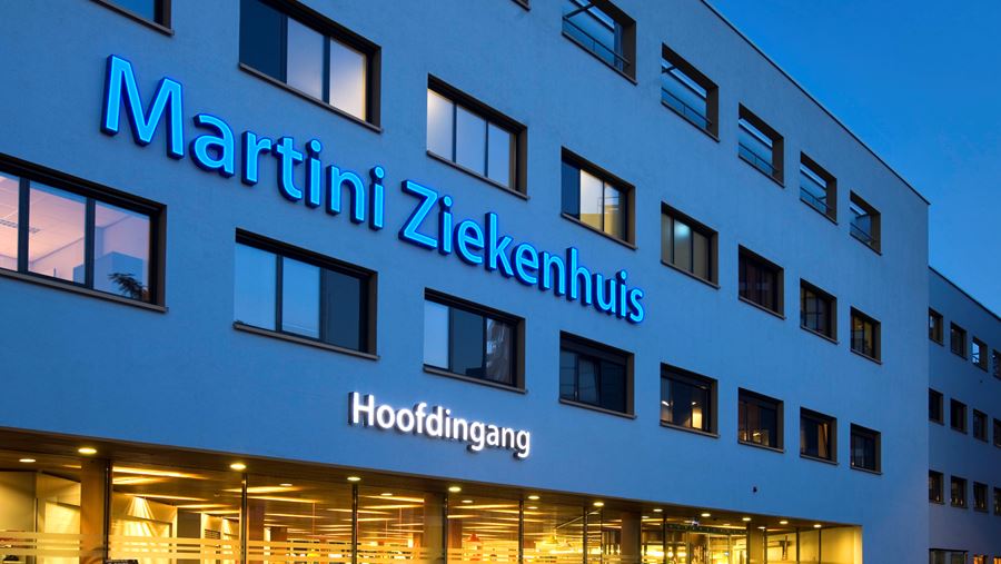 vooraanzicht Martini Ziekenhuis nacht vooraanzicht Martini Ziekenhuis nacht